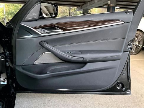 Certified 2023 BMW 530i xDrive w/ Premium Package image 22