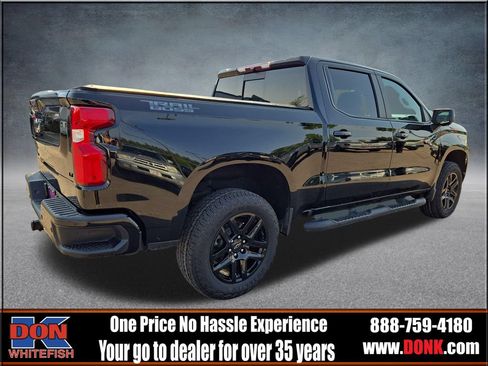 Used 2022 Chevrolet Silverado 1500 LT Trail Boss w/ LT Trail Boss Premium Package AWD/4WD image 8