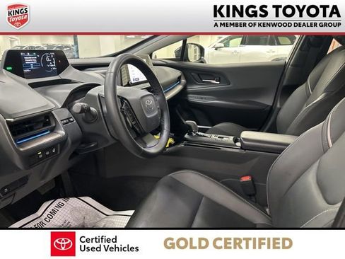 Certified 2025 Toyota Prius XLE FWD image 10
