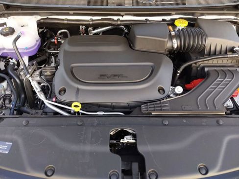 New 2026 Chrysler Pacifica Select image 33