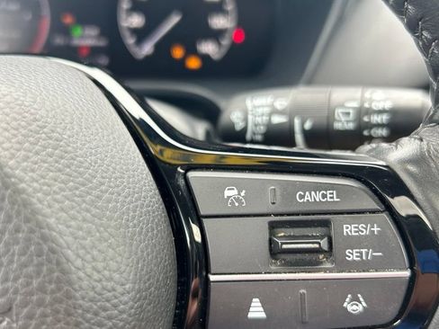 Used 2023 Honda HR-V EX-L image 30