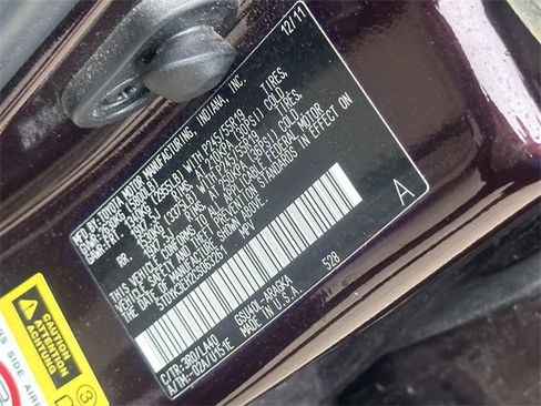 Used 2012 Toyota Highlander Limited image 10