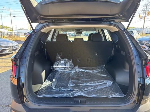 New 2026 Hyundai Tucson SE image 15