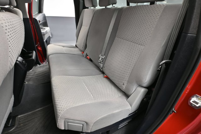 Used 2012 Toyota Tundra 4x4 Double Cab image 27