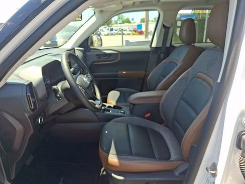 Certified 2024 Ford Bronco Sport Outer Banks w/ Tech Package AWD/4WD image 13