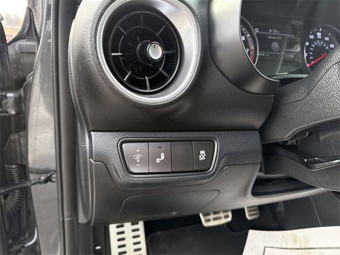 Used 2022 Kia Forte GT-Line w/ GT-Line Technology Package image 16