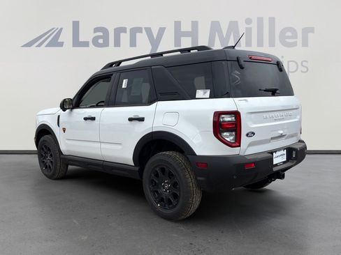 New 2026 Ford Bronco Sport Badlands image 3