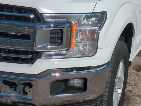 Used 2020 Ford F150 XLT w/ Trailer Tow Package image 11