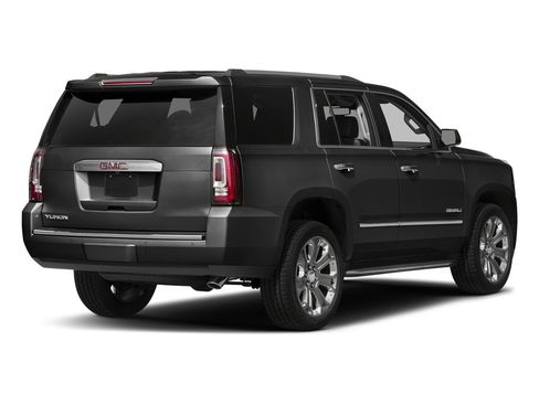 Used 2018 GMC Yukon Denali w/ Open Road Package RWD image 3