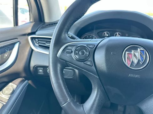 Used 2020 Buick Enclave Essence w/ Sound and Sites Package image 30