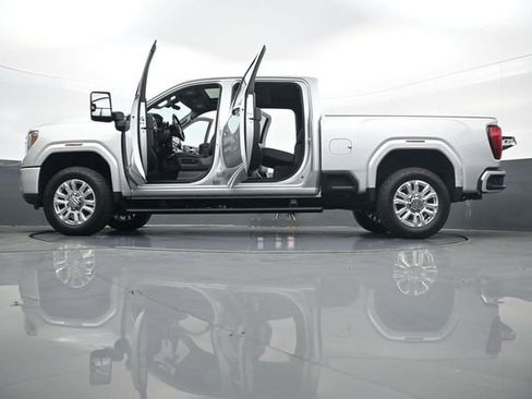 Used 2021 GMC Sierra 2500 Denali w/ Denali Ultimate Package AWD/4WD image 34
