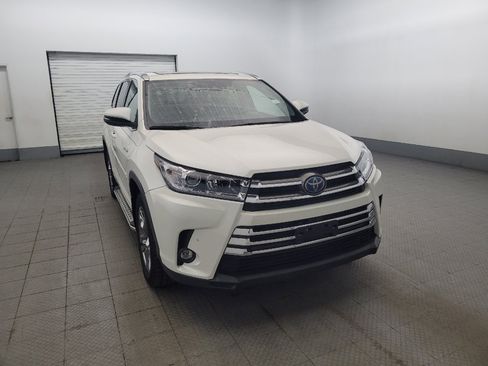 Used 2019 Toyota Highlander Limited Platinum AWD/4WD image 14