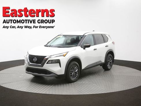Used 2023 Nissan Rogue S AWD/4WD image 57