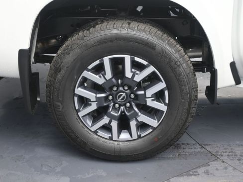 New 2026 Nissan Frontier SV image 8