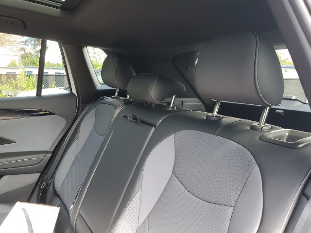 New 2026 Volkswagen Tiguan SE R-Line AWD/4WD image 9