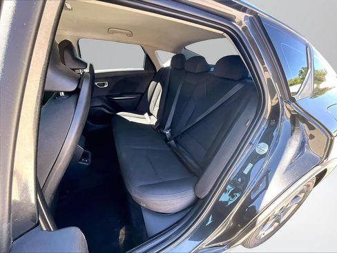 Used 2026 Kia K4 FWD image 25