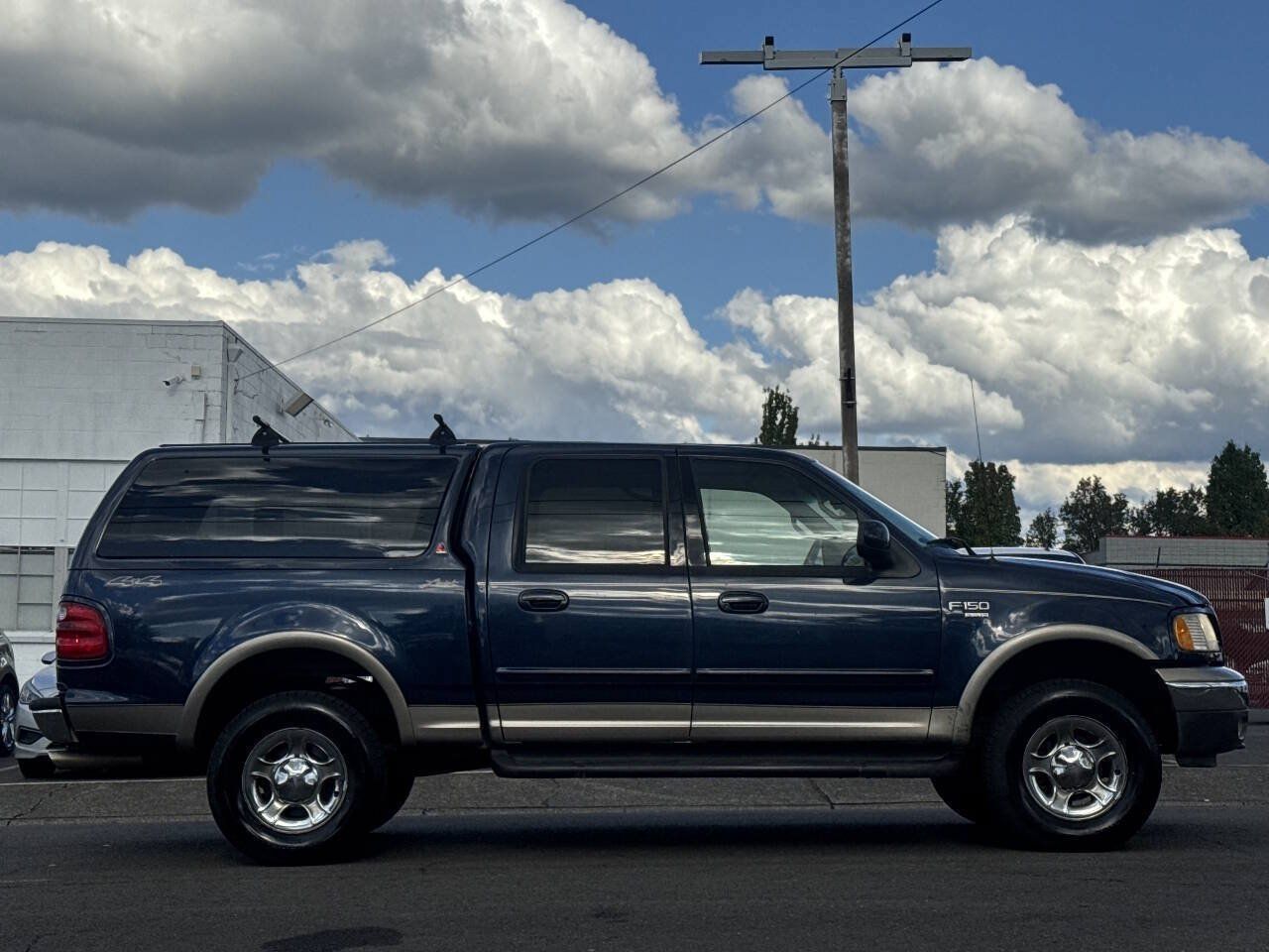 Used 2002 Ford F150 Lariat AWD/4WD image 8