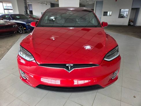 Used 2016 Tesla Model X 90D AWD/4WD image 2