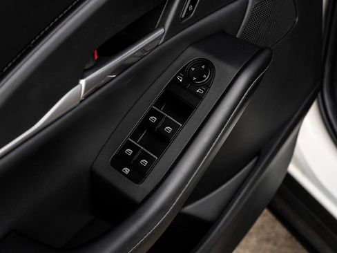 Used 2022 MAZDA CX-30 AWD 2.5 S w/ Select Package image 52