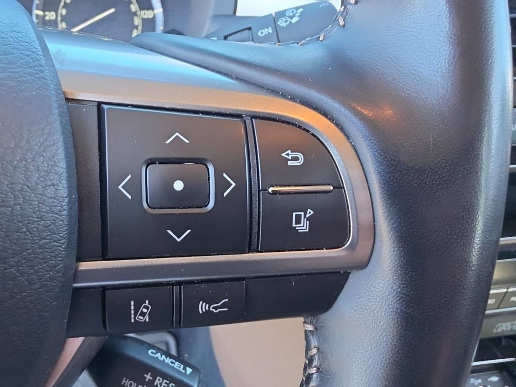 Used 2023 Lexus GX 460 Premium w/ Accessory Package AWD/4WD image 20