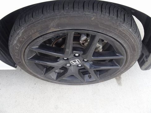 Certified 2024 Honda Civic Sport image 10