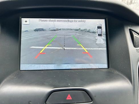 Used 2016 Ford Focus Titanium image 26