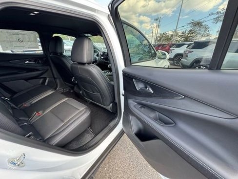 New 2025 Chevrolet Blazer EV LT image 22