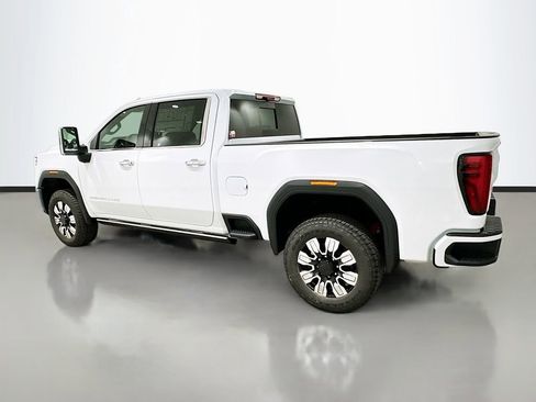 New 2026 GMC Sierra 2500 Denali w/ Denali Reserve Package image 5