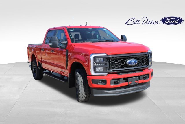 New 2026 Ford F250 XL w/ STX Appearance Package AWD/4WD image 2
