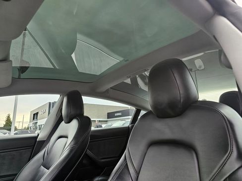 Used 2020 Tesla Model 3 Long Range image 24
