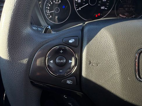 Used 2016 Honda HR-V EX image 13