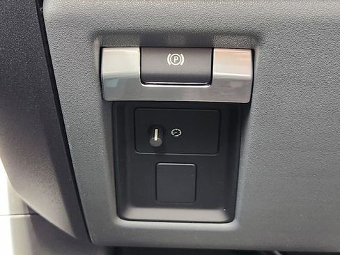 New 2026 Land Rover Defender 130 V8 AWD/4WD image 21