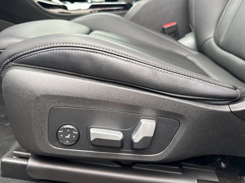 Used 2024 BMW X4 xDrive30i w/ Premium Package image 14