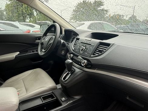 Used 2016 Honda CR-V SE image 12