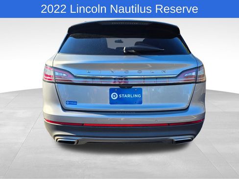 Used 2022 Lincoln Nautilus Reserve w/ Luxury Package image 8
