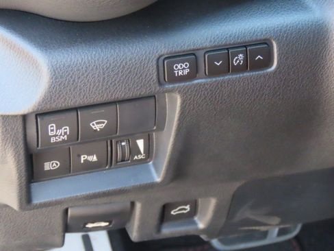 Used 2025 Lexus RC 350 F Sport w/ Navigation Package RWD image 21