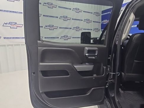 Used 2019 Chevrolet Silverado 2500 LTZ w/ Duramax Plus Package image 21