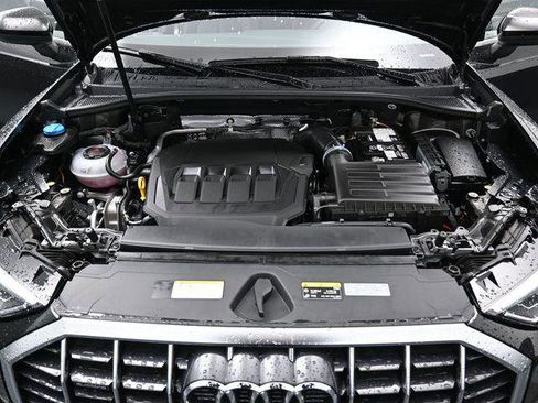 Used 2024 Audi Q3 2.0T Premium Plus image 39