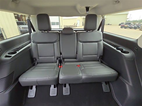 New 2026 Ford Expedition Max Active image 12