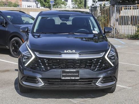 Certified 2024 Kia Sportage EX image 3