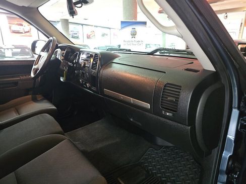 Used 2010 Chevrolet Silverado 1500 LT w/ Power Pack Plus image 13