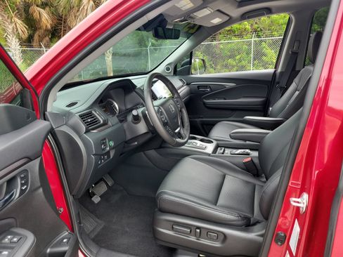Used 2023 Honda Ridgeline RTL-E image 12