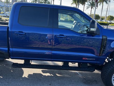 Used 2026 Ford F250 Lariat w/ Black Appearance Package image 11