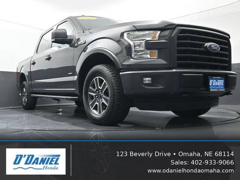 Used 2016 Ford F150 XLT w/ Equipment Group 302A Luxury AWD/4WD image 14