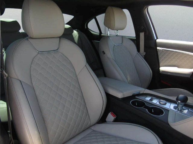 Used 2023 Genesis G70 3.3T w/ Sport Prestige Package AWD/4WD image 11