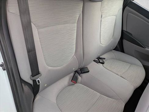 Used 2016 Hyundai Accent SE FWD image 15