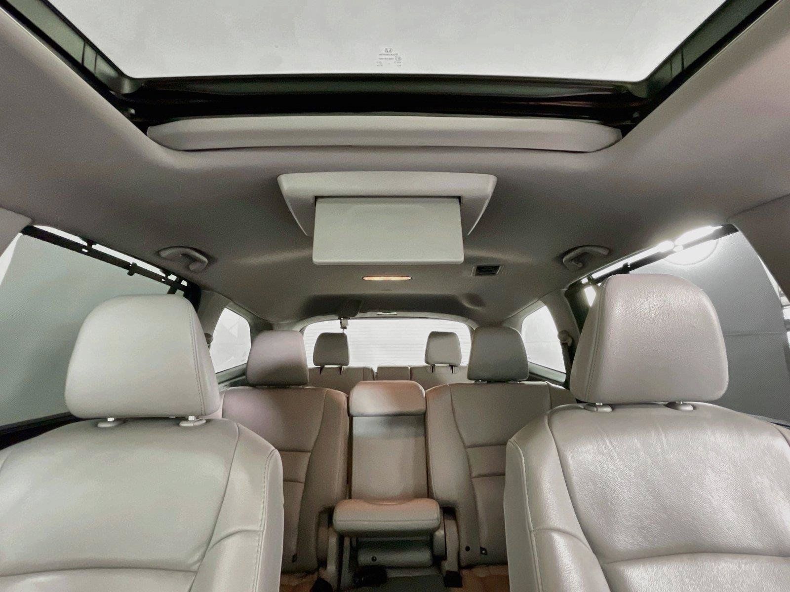 Used 2021 Honda Pilot Touring image 13
