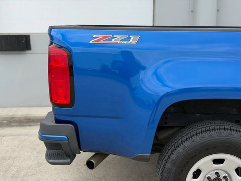 Used 2018 Chevrolet Colorado Z71 AWD/4WD image 31