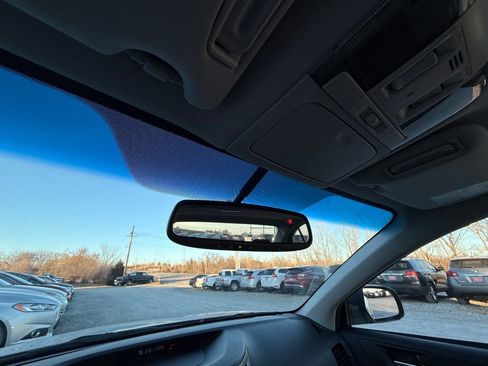 Used 2013 Subaru Legacy 2.5i Premium w/ All-Weather Pkg + Moonroof image 24