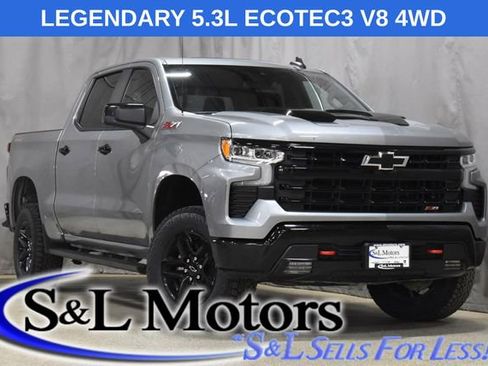 Used 2024 Chevrolet Silverado 1500 LT Trail Boss w/ Convenience Package II image 1